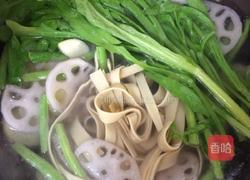 麻辣鱿鱼锅的做法图解3