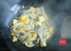 平菇炒鸡蛋的做法图解10