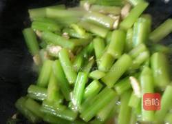 芹菜炒肉的做法图解8