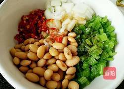 芹香黄豆粒的做法图解6