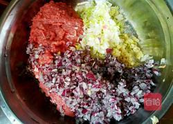 牛肉水饺的做法图解1