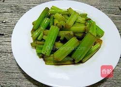 醋溜芹菜的做法图解8