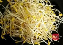 老干妈炝豆芽的做法图解5