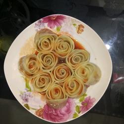 番茄玫瑰饺子的做法[图]