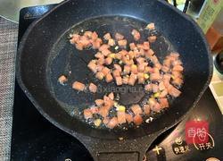 酱油炒饭的做法图解4