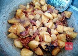 土豆烧肉的做法图解10