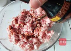 饺子馅之韭菜肉馅的做法图解7