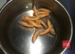 凉拌鸡肚的做法图解2