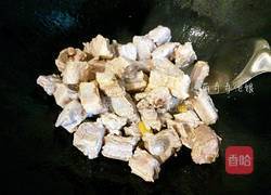 蒜蓉辣酱烧排骨的做法图解6