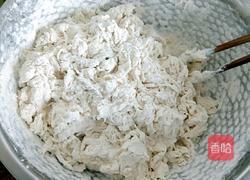 荠菜肉包子的做法图解3