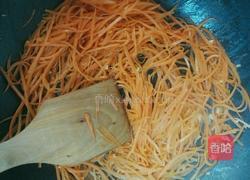 胡萝卜炒鸡胸肉的做法图解4