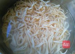 凉拌豆腐皮的做法图解3