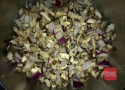 蘑菇肉酱的做法图解2