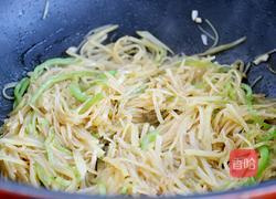 青椒土豆丝的做法图解11