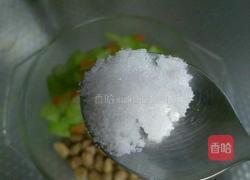 西芹炝拌花生米的做法图解6