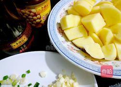 酱烧土豆的做法图解2