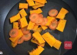 芝士南瓜羹的做法图解2