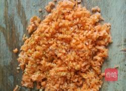 韭菜猪肉馅馄饨的做法图解2