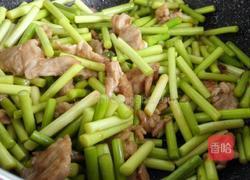 蒜薹炒肉的做法图解7