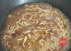 肉丝香菇捞河粉的做法图解7