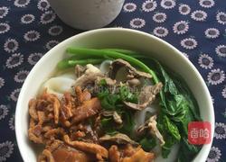 肉丝香菇捞河粉的做法图解11