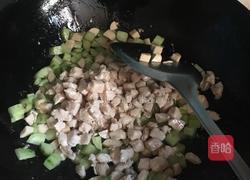 黄瓜鸡丁的做法图解7