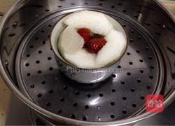 冰糖炖梨的做法图解2