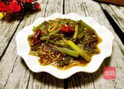 芹菜炖粉条的做法图解7