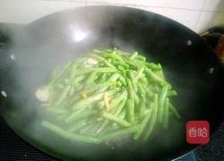 干煸豆角的做法图解7