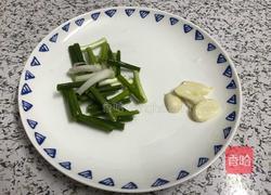 辣黄豆酱炒豆腐的做法图解3