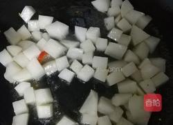 酱烧萝卜丁的做法图解4