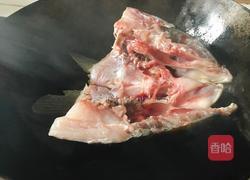 鱼头萝卜汤的做法图解3