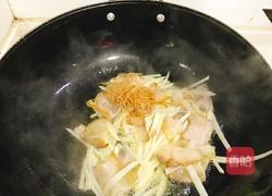 蒜苗腊肉炒土豆丝的做法图解6