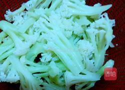 肉片炒花菜的做法图解3