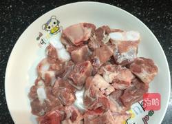 ＃李锦记#蚝油排骨香菇腊肠饭的做法图解2