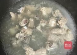 ＃李锦记#蚝油排骨香菇腊肠饭的做法图解3