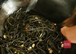 黄豆炖海带的做法图解5