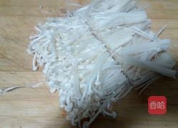 剁椒金针菇的做法图解2