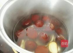 板栗猪蹄的做法图解5