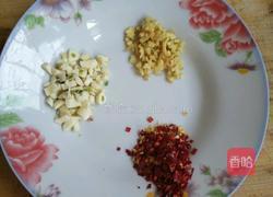 家庭油泼面的做法图解1