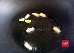 虾酱炒豆腐的做法图解5