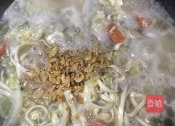 香喷喷的热汤面的做法图解4