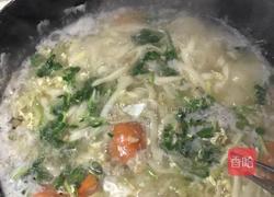 香喷喷的热汤面的做法图解5