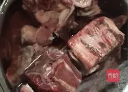 Illustration of how to make braised mutton 1