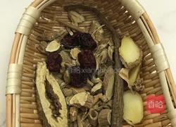 当归黄芪红枣生姜饮的做法图解1