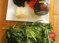 凉拌菠菜的做法图解2