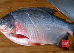 清蒸鲳鱼的做法图解3