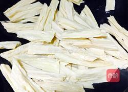 蒜香腐竹爆炒肥牛的做法图解5