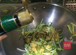 蒜苗炒土鸡蛋的做法图解9