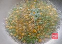 胡萝卜豌豆炒牛肉的做法图解5